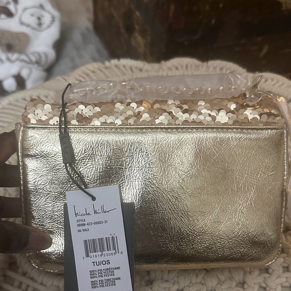 Nicole Miller Gold and Pink Sequin Clutch - Picture 10 of 10